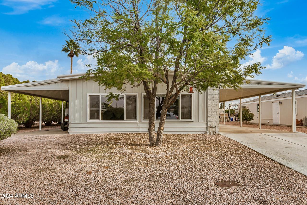 427 S 77th Way, Mesa, AZ 85208
