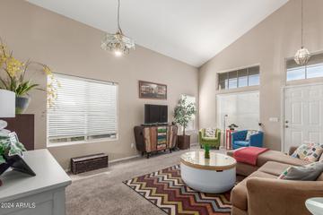 7441 W Lone Cactus Dr., Glendale, AZ 85308