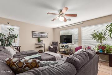 7441 W Lone Cactus Dr., Glendale, AZ 85308