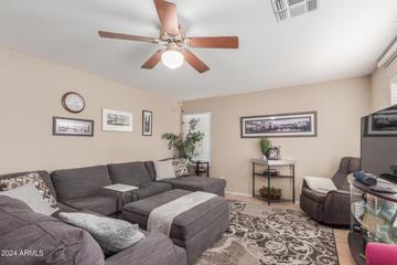 7441 W Lone Cactus Dr., Glendale, AZ 85308