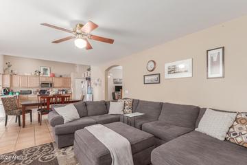 7441 W Lone Cactus Dr., Glendale, AZ 85308