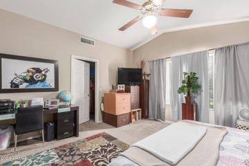 7441 W Lone Cactus Dr., Glendale, AZ 85308