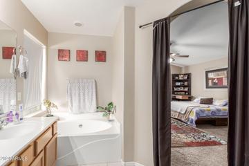 7441 W Lone Cactus Dr., Glendale, AZ 85308