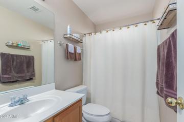 7441 W Lone Cactus Dr., Glendale, AZ 85308