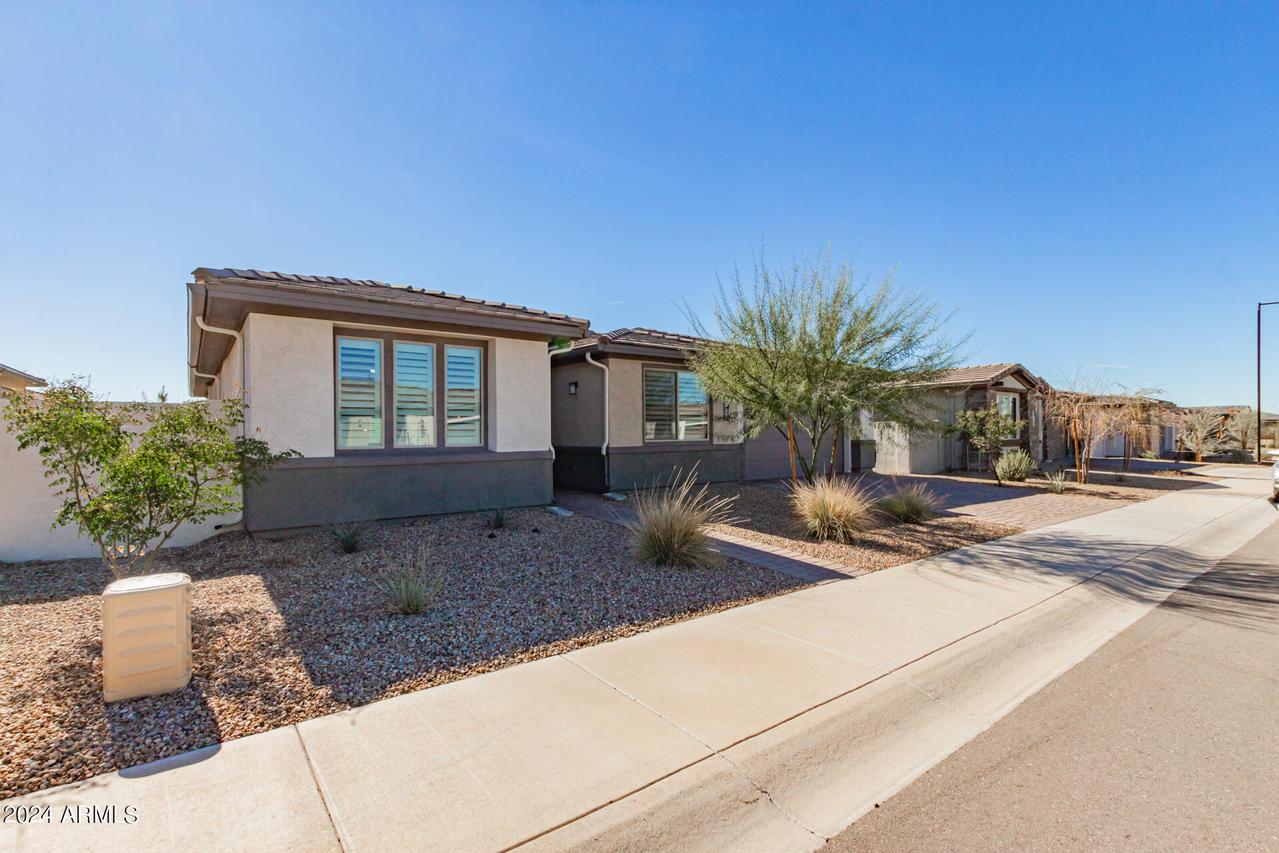 1317 W Desert Spoon Dr., Queen Creek, AZ 85140