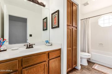 4722 W Oakland St., Chandler, AZ 85226