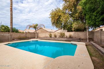 4722 W Oakland St., Chandler, AZ 85226