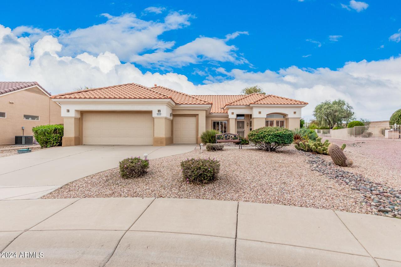 23122 N 145th Ln., Sun City West, AZ 85375