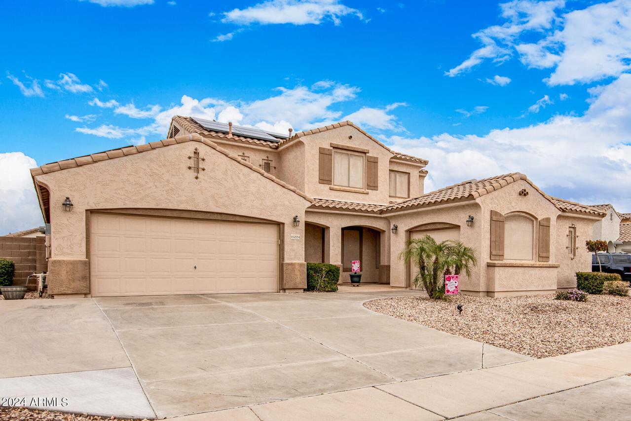 15224 W Redfield Rd., Surprise, AZ 85379