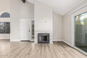 2100 W Lemon Tree Pl. #18, Chandler, AZ 85224