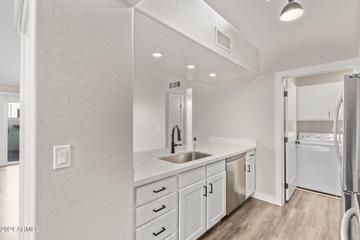 2100 W Lemon Tree Pl. #18, Chandler, AZ 85224