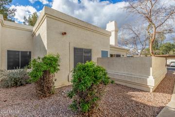 2100 W Lemon Tree Pl. #18, Chandler, AZ 85224
