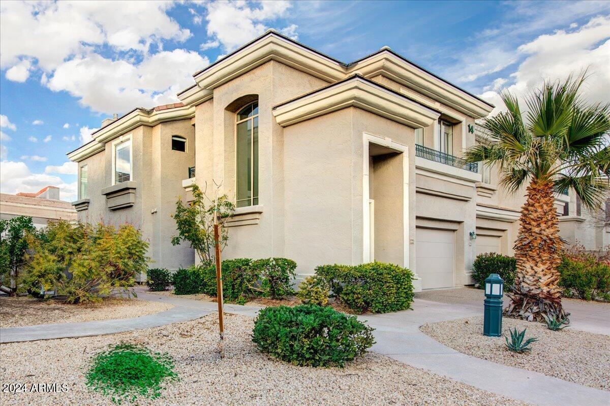 8180 E Shea Blvd. #1042, Scottsdale, AZ 85260
