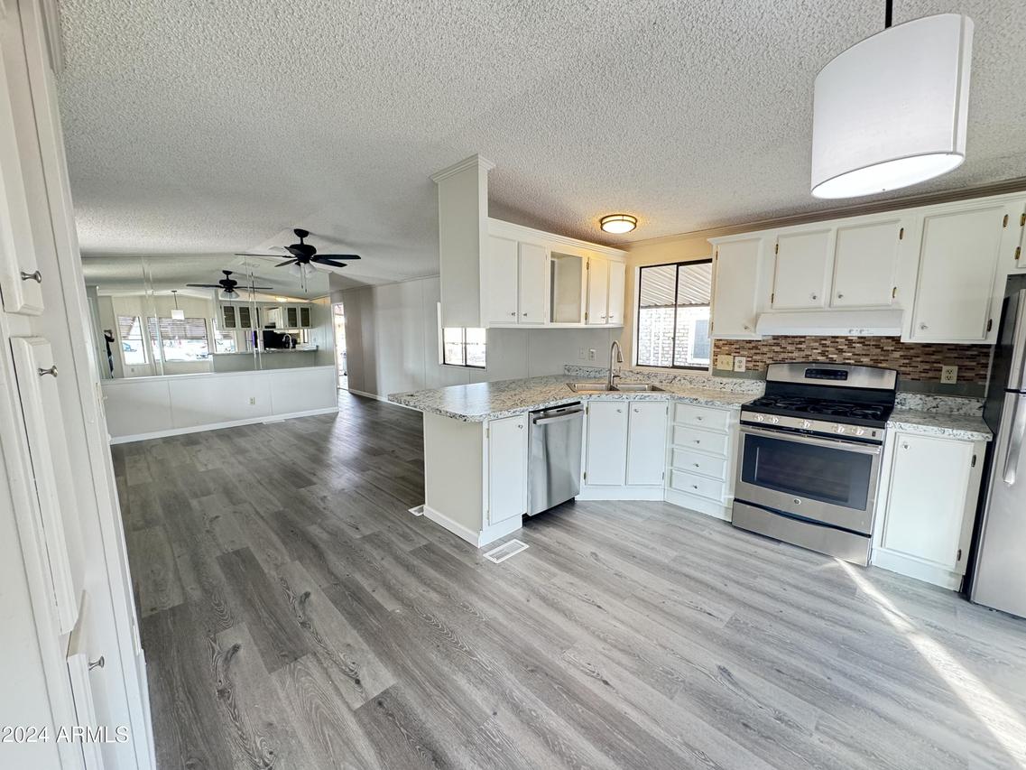 16225 N Cave Creek Rd. #108, Phoenix, AZ 85032