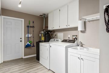 4426 S Juniper St., Tempe, AZ 85282