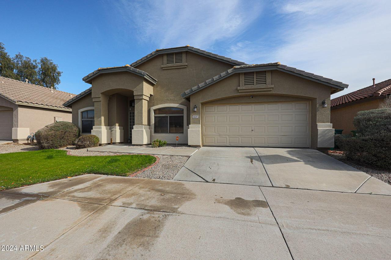 5537 N Rattler Way, Litchfield Park, AZ 85340