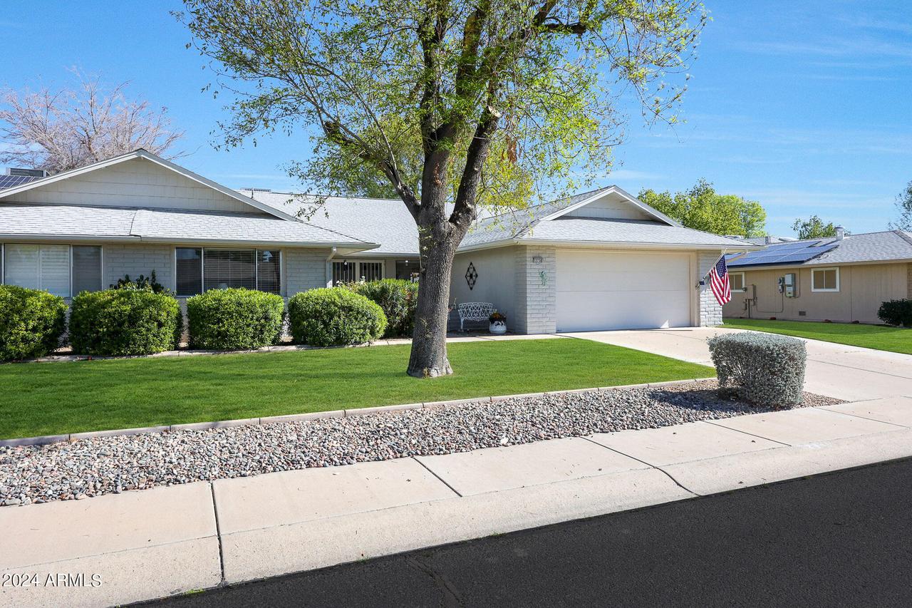 12730 W Omega Dr., Sun City West, AZ 85375