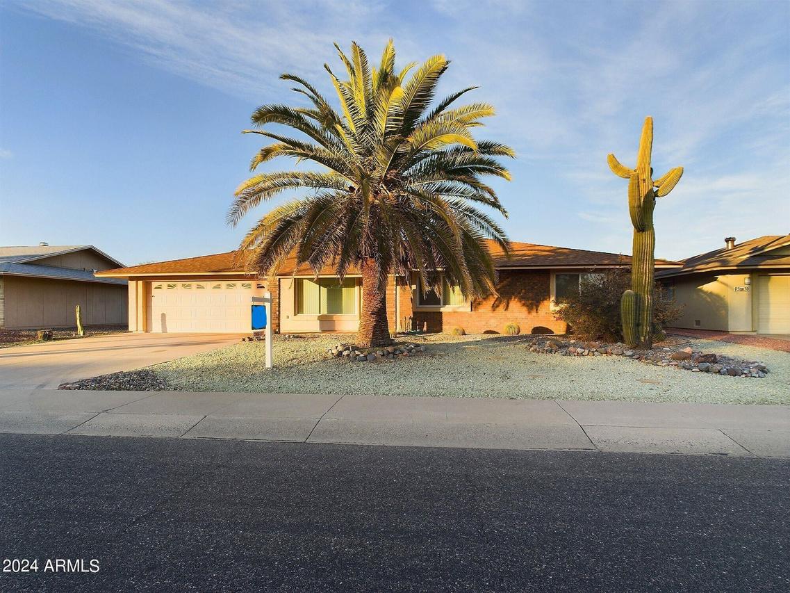 9534 W Country Club Dr., Sun City, AZ 85373