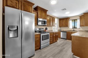 7302 N 23rd Ave., Phoenix, AZ 85021