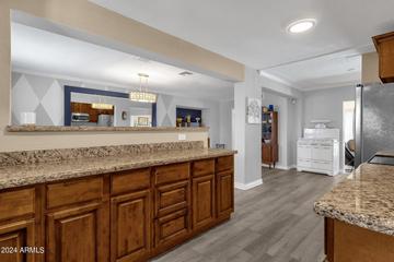 7302 N 23rd Ave., Phoenix, AZ 85021