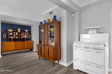 7302 N 23rd Ave., Phoenix, AZ 85021