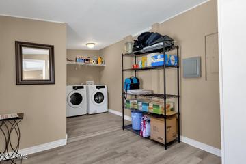 7302 N 23rd Ave., Phoenix, AZ 85021