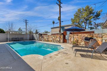 7302 N 23rd Ave., Phoenix, AZ 85021