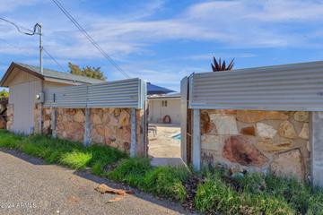 7302 N 23rd Ave., Phoenix, AZ 85021