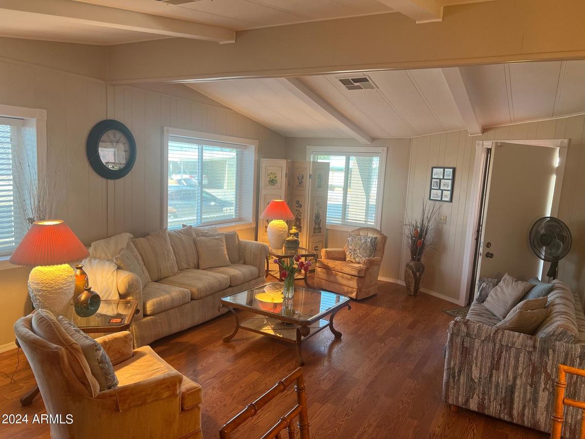 2555 N Trevino Pl., Mesa, AZ 85215