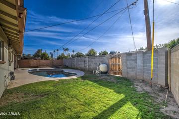 9035 N 37th Ave., Phoenix, AZ 85051