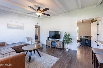 4227 E Campbell Ave., Phoenix, AZ 85018