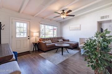 4227 E Campbell Ave., Phoenix, AZ 85018