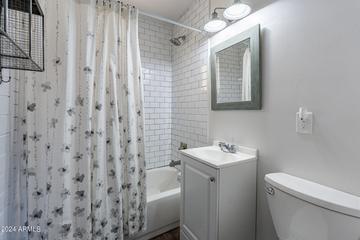 4227 E Campbell Ave., Phoenix, AZ 85018