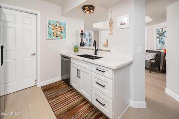 9112 W Topeka Dr., Peoria, AZ 85382