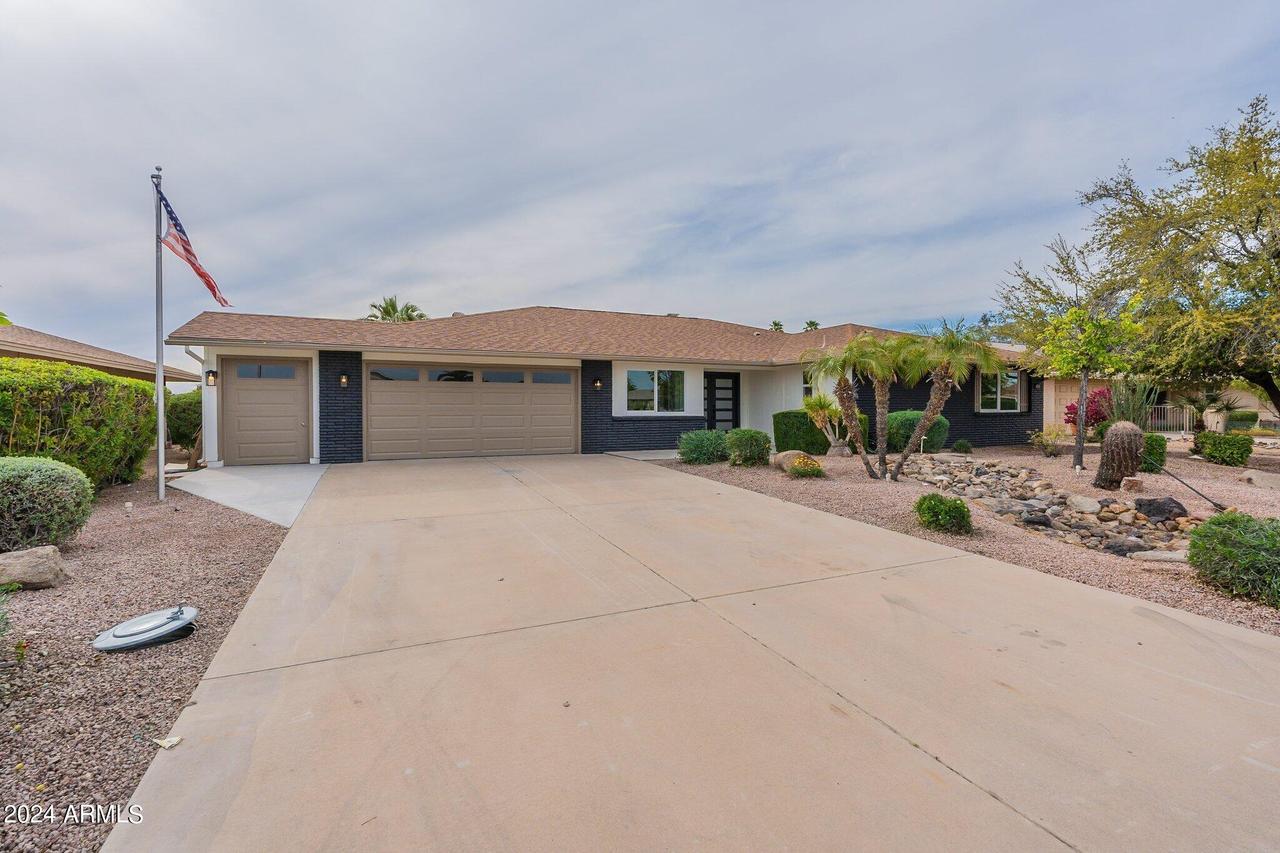18426 N Conquistador Dr., Sun City West, AZ 85375