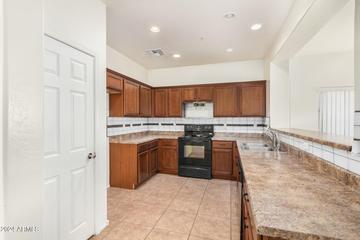 906 E Doris St., Avondale, AZ 85323