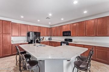 5414 W Samantha Way, Laveen, AZ 85339