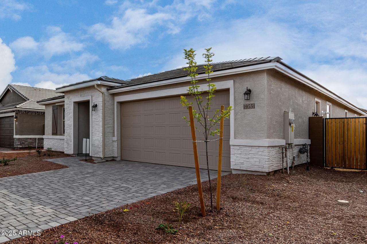 19551 W Cambridge Ave., Buckeye, AZ 85396