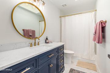 1341 E Rock Wren Rd., Phoenix, AZ 85048