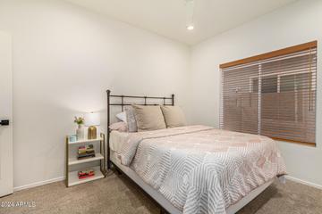 1341 E Rock Wren Rd., Phoenix, AZ 85048