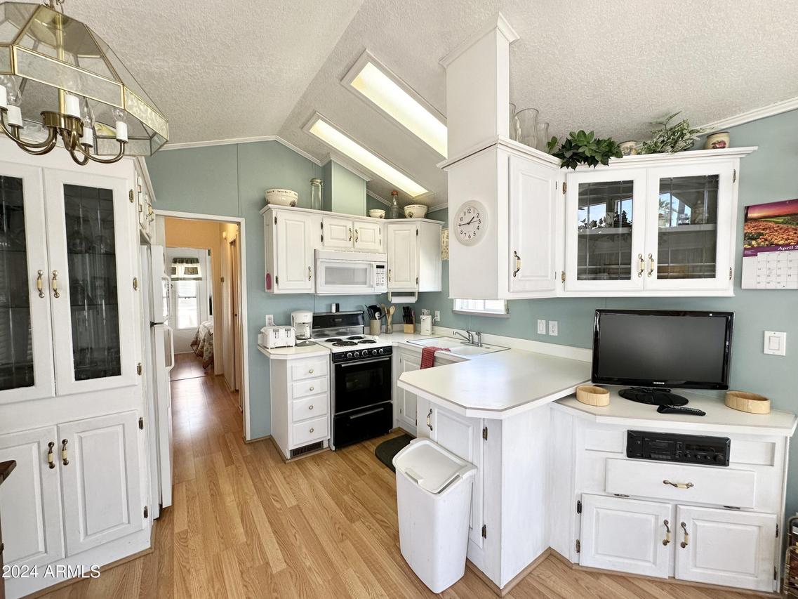 782 S Cinnabar Dr., Apache Junction, AZ 85119