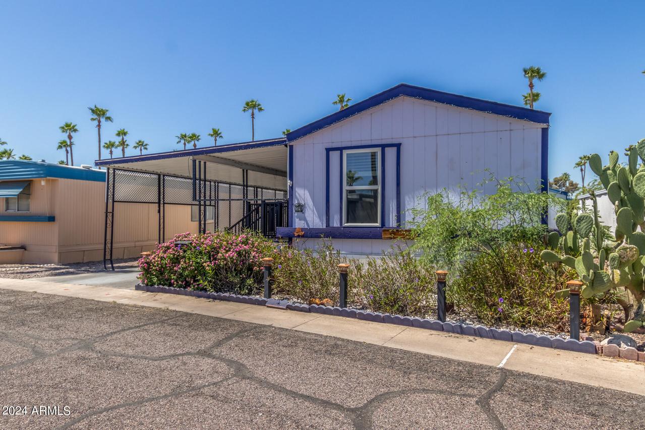 2050 W Dunlap Ave. #D54, Phoenix, AZ 85021