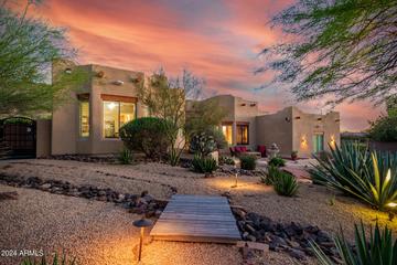 42719 N 20th St., New River, AZ 85087