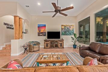 42719 N 20th St., New River, AZ 85087