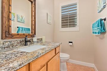 42719 N 20th St., New River, AZ 85087