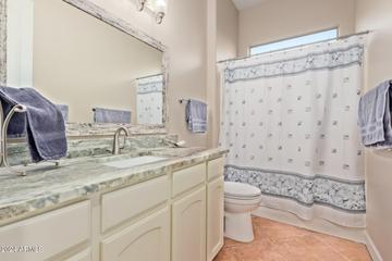 42719 N 20th St., New River, AZ 85087