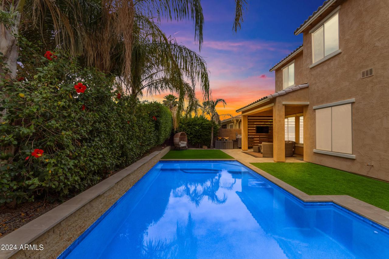 2419 E Tomahawk Dr., Gilbert, AZ 85298