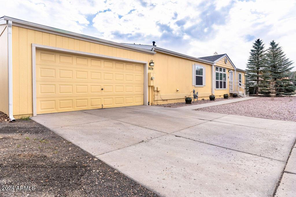 1679 W Stephen Dr., Flagstaff, AZ 86001