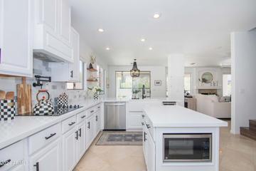 12629 N 17th Pl., Phoenix, AZ 85022