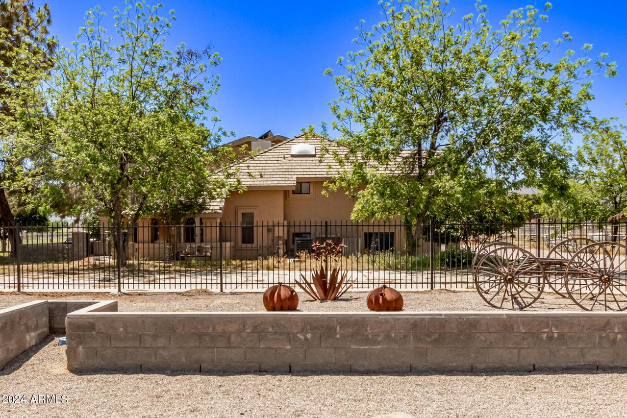 6328 N 181st Ave., Waddell, AZ 85355